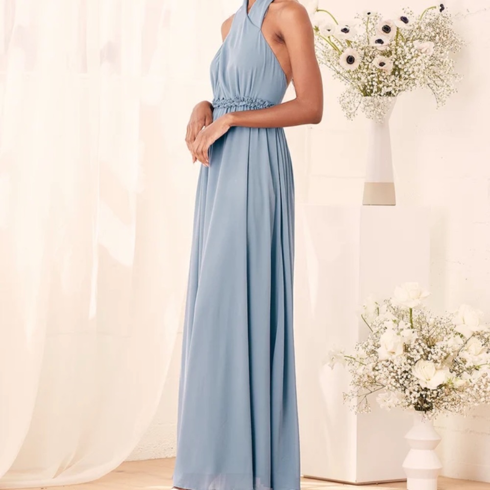 NWT Lulus Halter Top Formal Dress